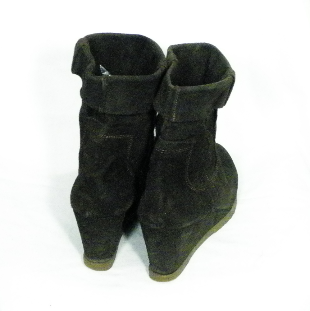 Voir photo 3 de Botte Femme Marron MONOPRIX T 39. Botte Femme Marron MONOPRIX T 39. Bon état - Vue 3 -